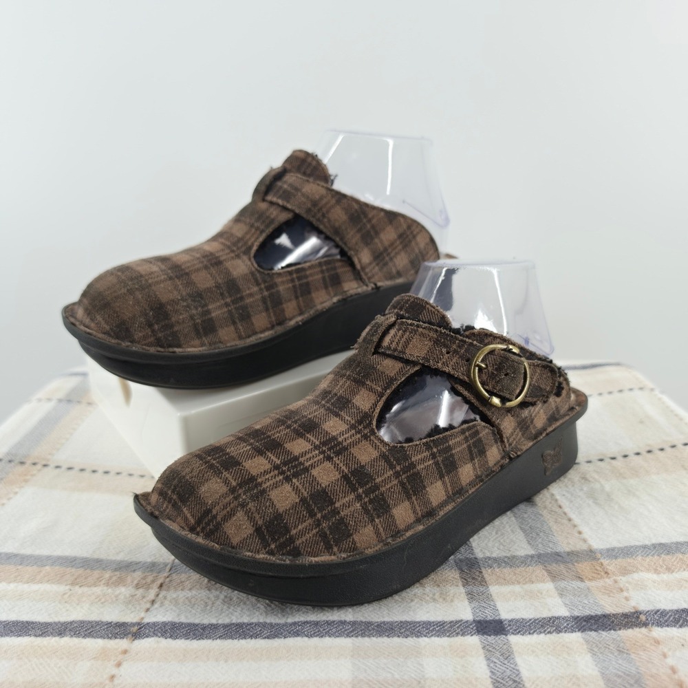 Alegria ALG-7603 Brown Plaid Leather Faux Fur Clogs Womens 37 T-Strap Buckle